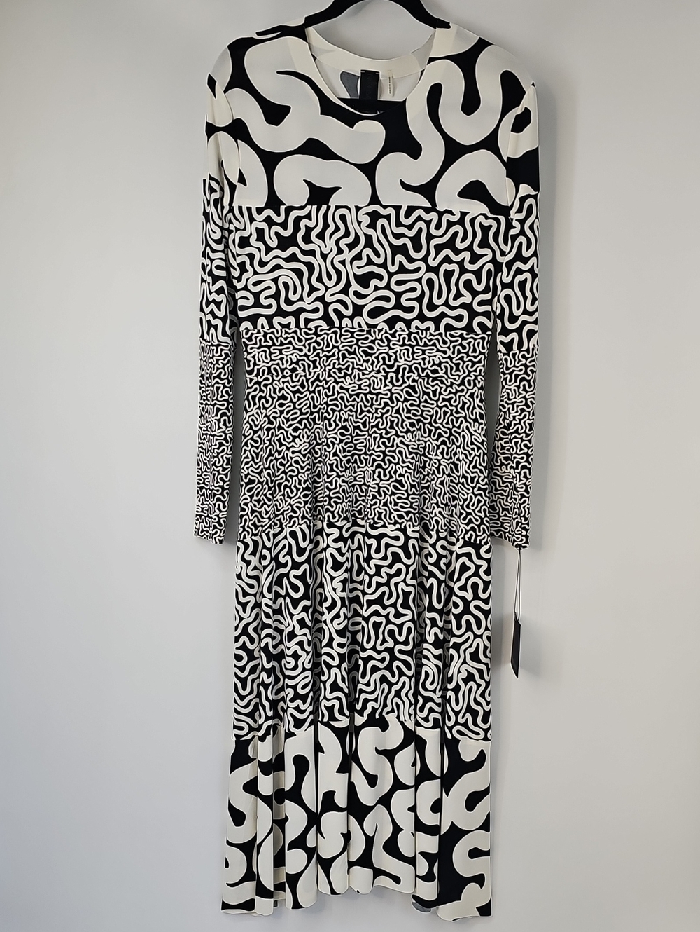 Norma Kamali Flowy Jersey Cream & Black Squiggle Patchwork Dress Sz:M Midi